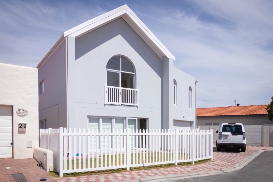 4 Bedroom Property for Sale in Port Owen Western Cape